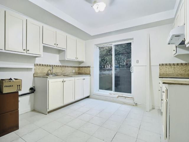 Appartement à Louer Armand bombardier, Rivière des Prairies/Pointe aux Trembles Montréal 9 photos | Logis Québec