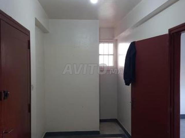 Appartement à louer bureau 120 m² en face tram