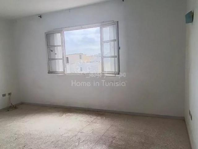 Appartement à louer de standing basique
