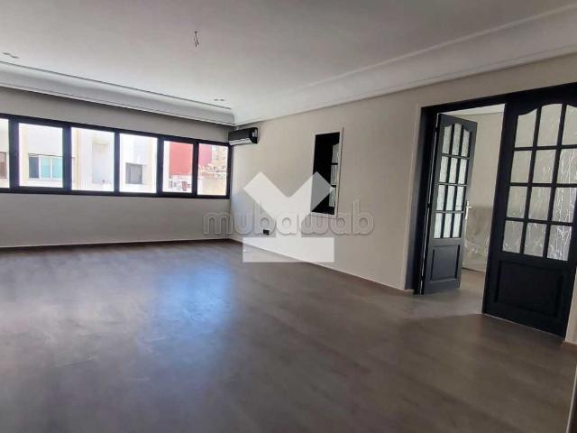 Appartement à Louer de 138.0 m² à Casablanca, Belvedere Sidi Belyout