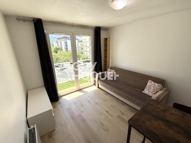 APPARTEMENT À LOUER DE 1 PIÈCE DE 18,27 M²