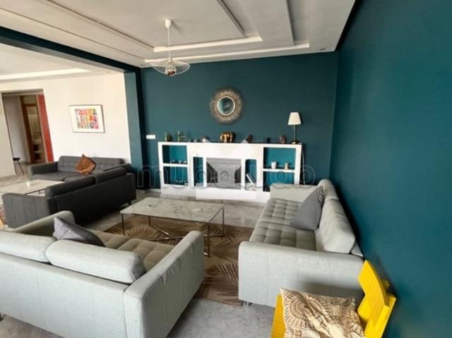 Appartement à Louer de 231.0 m² à Casablanca, Gauthier