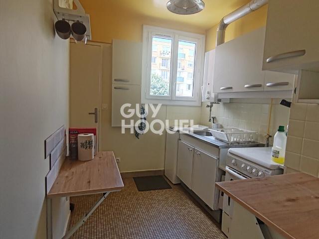 APPARTEMENT À LOUER DE 2 PIÈCES DE 43,00 M²
