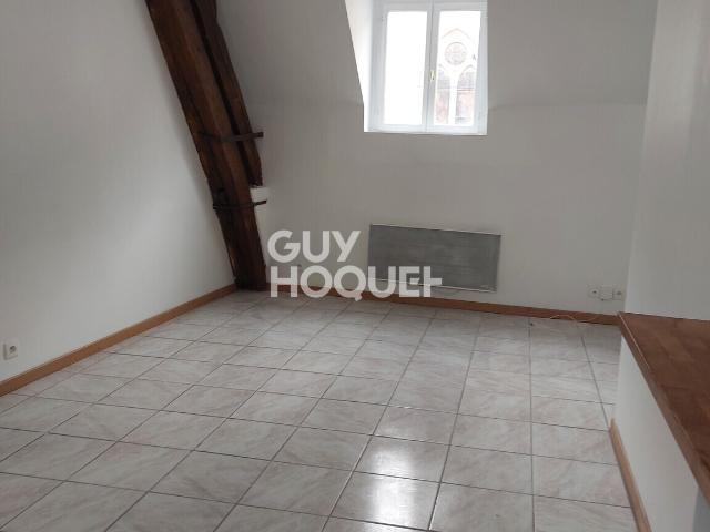 APPARTEMENT À LOUER DE 3 PIÈCES DE 39,29 M²