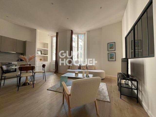 APPARTEMENT À LOUER DE 3 PIÈCES DE 77,38 M²