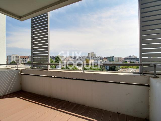 Appartement à louer de 3 pièces terrasse parking