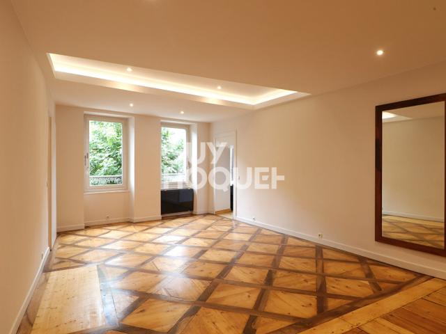 Appartement à louer de 4 pièces de 120.2 m²