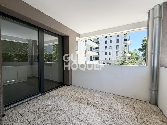 Appartement à louer de 4 pièces de 76.31 m² + garage