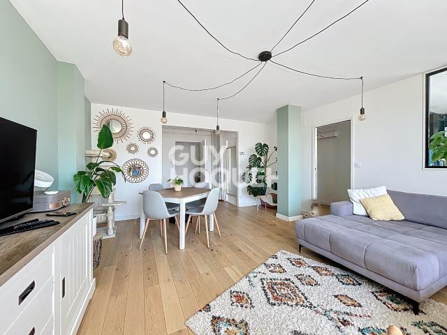 APPARTEMENT À LOUER DE 4 PIÈCES DE 82,00 M²