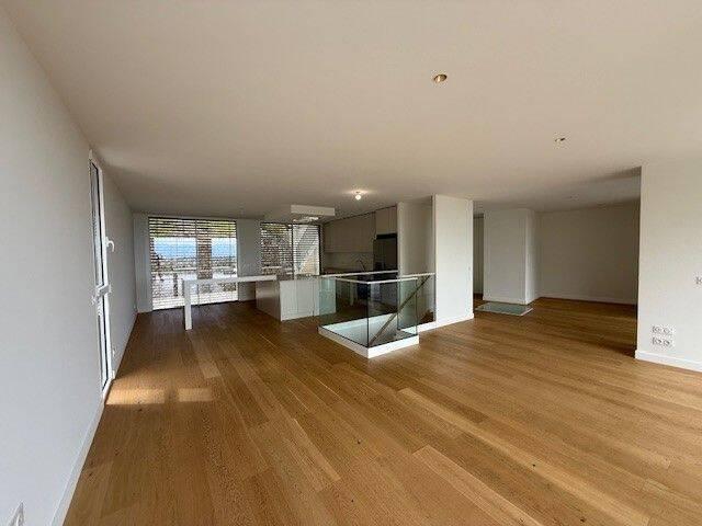 appartement à louer divonne les bains 5 pièces de 160 m²
