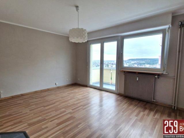 Appartement à louer F3 à Laxou
