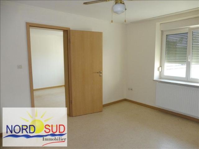 Appartement à louer F3 à Petit Réderching