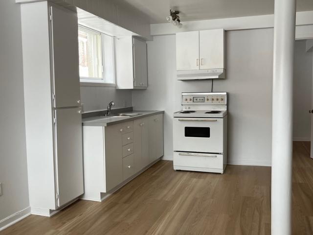 Appartement à Louer H1M1N7, Mercier/Hochelaga Maisonneuve Montréal 11 photos | Logis Québec