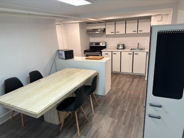 Appartement à Louer Holland, Sainte Foy/Sillery/Cap Rouge Québec 12 photos | Logis Québec