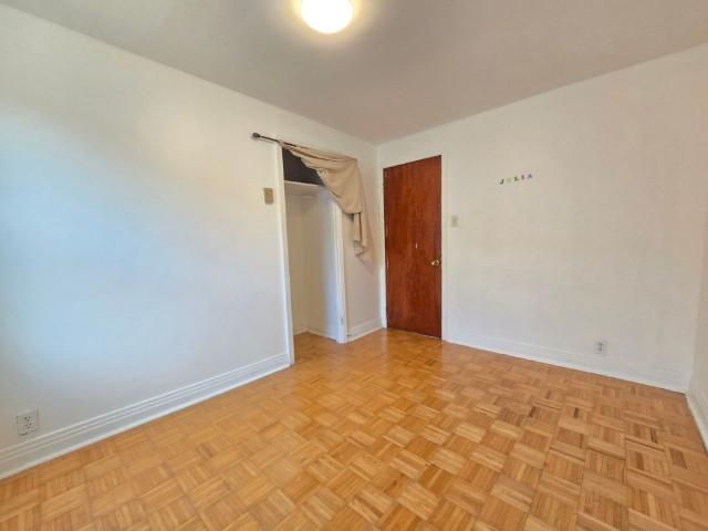 Appartement à louer Laval Pont Viau