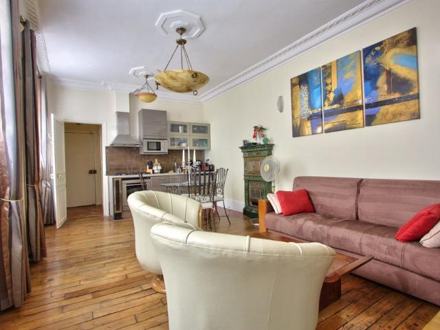 Appartement à louer Paris 3Ème Archives, Paris Rive Droite, France1 995 EUR / Mois