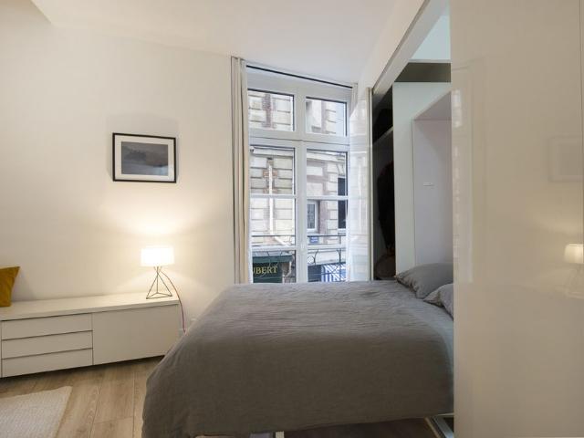 Appartement à louer place Dauphine, Paris 1er