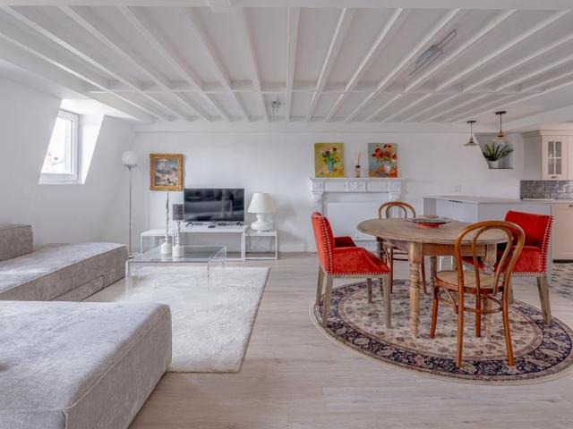 Appartement à louer Place Dauphine, Paris 1er