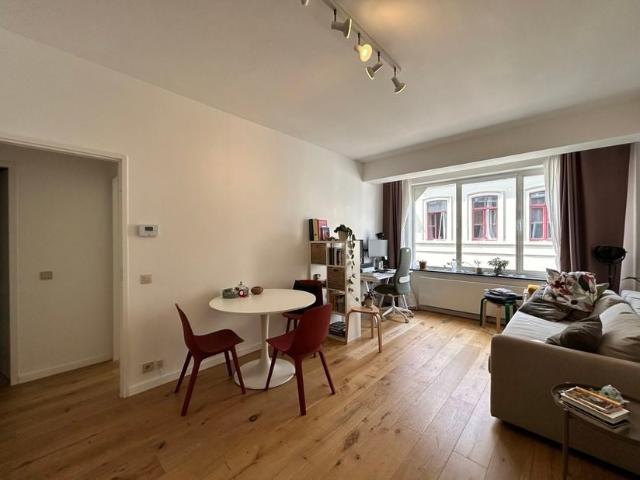 Appartement à louer pour 1050 euro avec 1 chambres à coucher