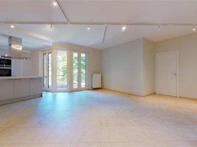 Appartement à louer pour 1090 euro avec 2 chambres à coucher