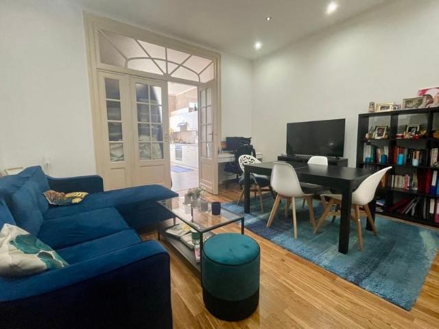 Appartement à louer pour 1000 euro avec 1 chambres à coucher