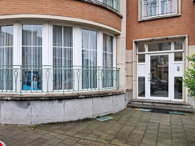 Appartement à louer pour 1100 euro avec 1 chambres à coucher