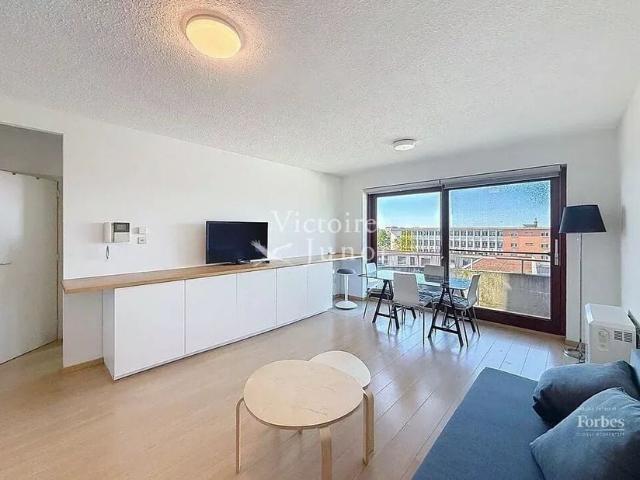 Appartement à louer pour 1215 euro avec 1 chambres à coucher