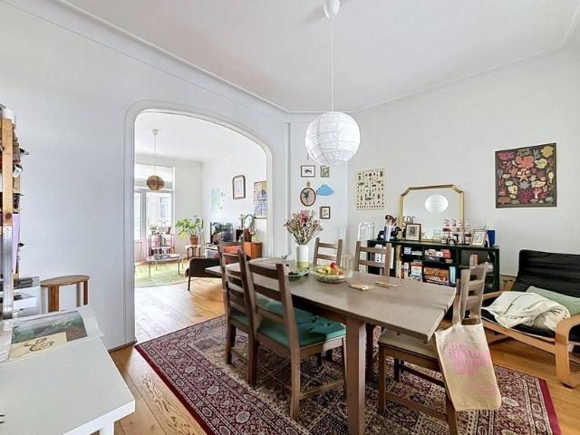 Appartement à louer pour 1350 euro avec 2 chambres à coucher