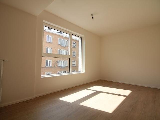 Appartement à louer pour 1330 euro avec 2 chambres à coucher