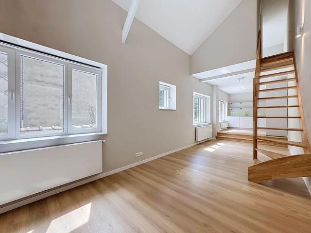 Appartement à louer pour 1475 euro avec 1 chambres à coucher