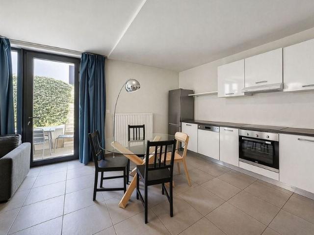 Appartement à louer pour 1400 euro avec 1 chambres à coucher