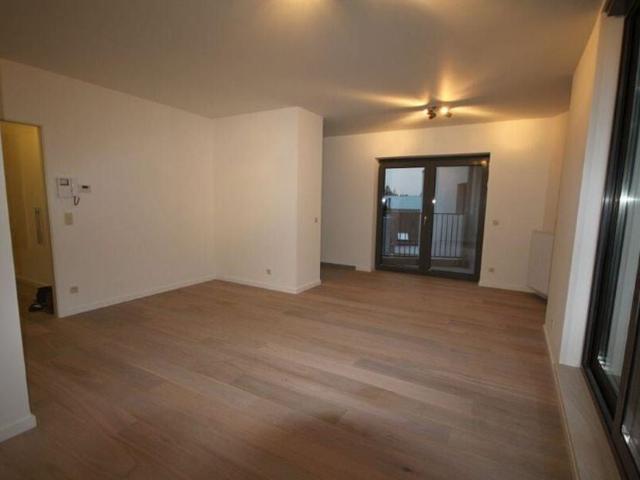 Appartement à louer pour 1550 euro avec 2 chambres à coucher