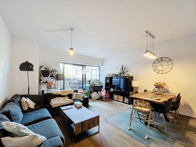 Appartement à louer pour 1590 euro avec 3 chambres à coucher