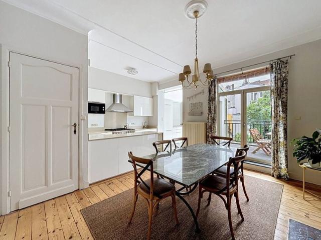Appartement à louer pour 1500 euro avec 2 chambres à coucher