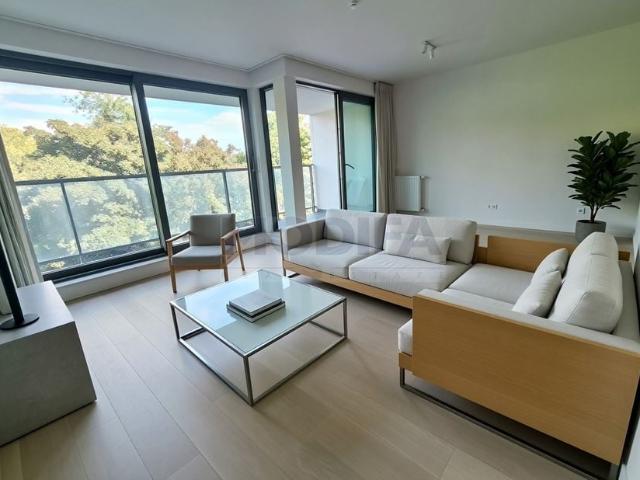 Appartement à louer pour 1750 euro avec 2 chambres à coucher
