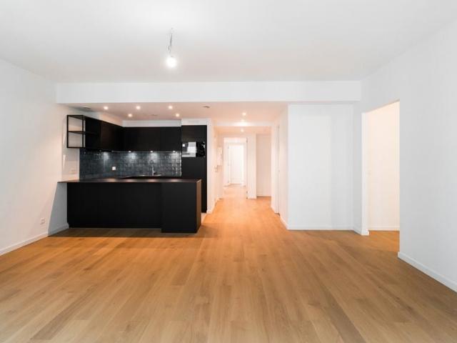Appartement à louer pour 1700 euro avec 2 chambres à coucher