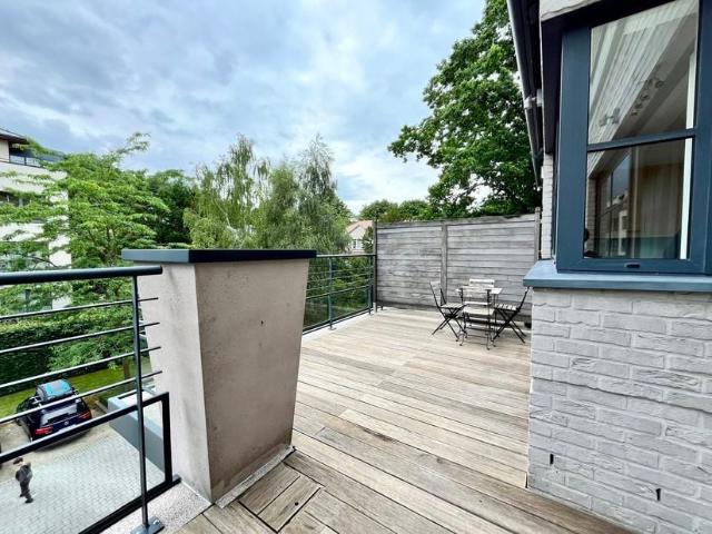 Appartement à louer pour 1850 euro avec 2 chambres à coucher