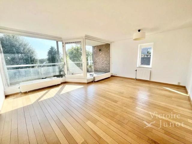 Appartement à louer pour 1830 euro avec 2 chambres à coucher