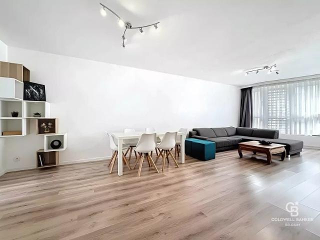 Appartement à louer pour 1950 euro avec 2 chambres à coucher