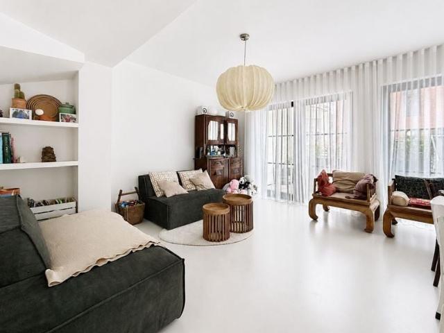 Appartement à louer pour 2250 euro avec 3 chambres à coucher