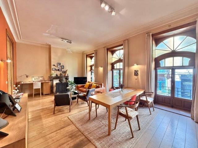 Appartement à louer pour 2250 euro avec 3 chambres à coucher
