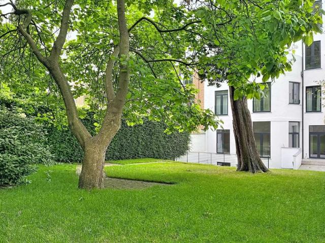 Appartement à louer pour 4450 euro avec 3 chambres à coucher