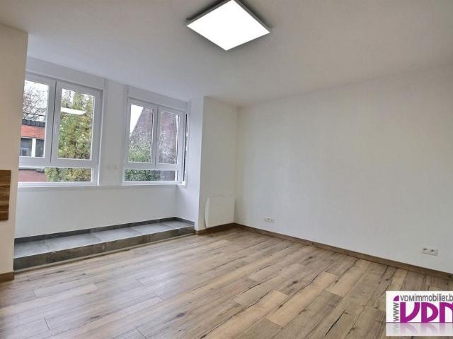 Appartement à louer pour 595 euro avec 1 chambres à coucher