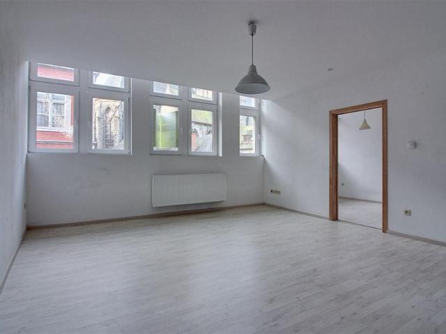 Appartement à louer pour 590 euro avec 1 chambres à coucher
