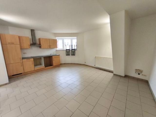 Appartement à louer pour 700 euro avec 1 chambres à coucher