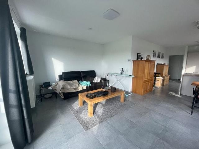 Appartement à louer pour 725 euro avec 2 chambres à coucher