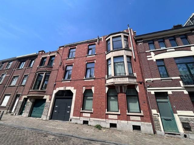 Appartement à louer pour 900 euro avec 2 chambres à coucher