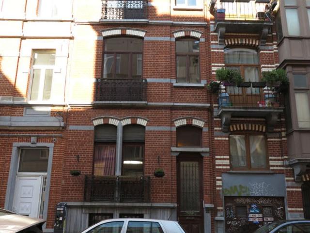 Appartement à louer pour 875 euro