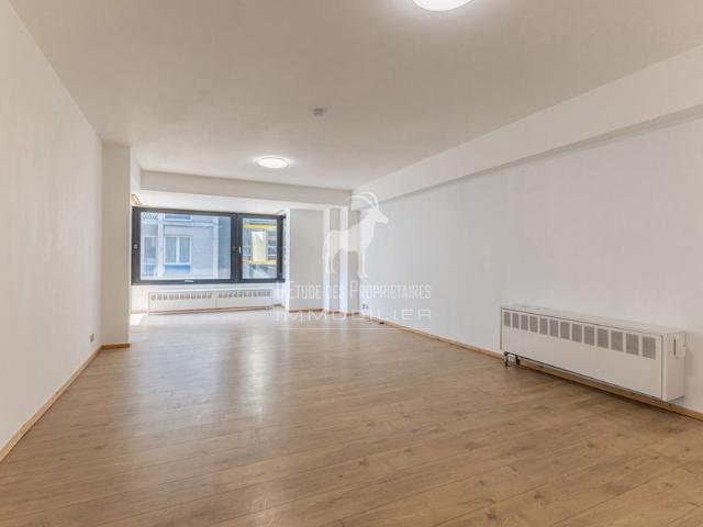 Appartement à louer pour 950 euro avec 2 chambres à coucher