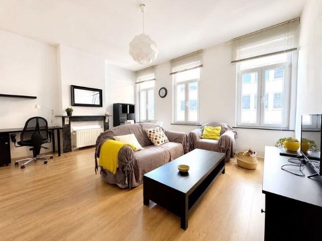 Appartement à louer pour 975 euro avec 1 chambres à coucher